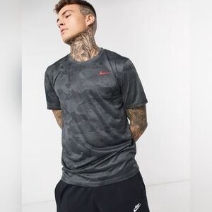 Nike Dri-Fit Men's Black Camo T-Shirt